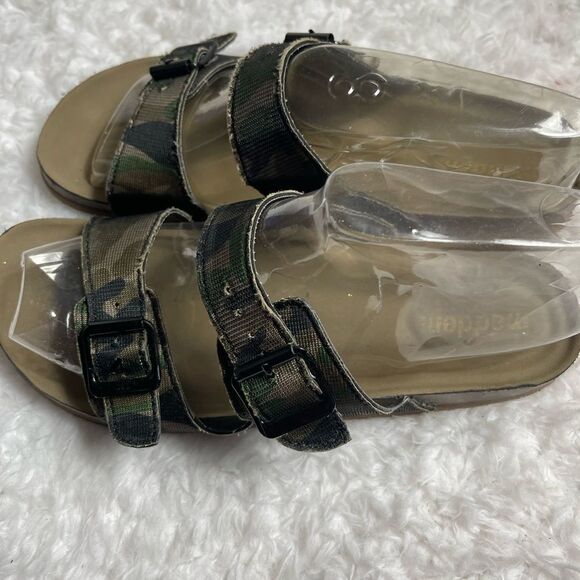 Madden Teddy T camouflage slide on foot bed sandals SZ10M - Picture 3 of 5